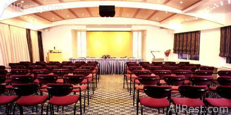 Best Western Plaza Hotel 11